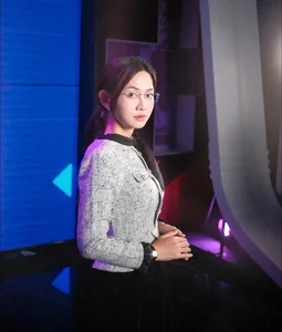 Popular Influencer Le Bong Makes High-Profile Television Debut in Surprising New Role on VTV3 - image 6