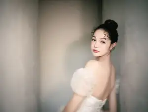 VGU No.178: Sweet Moment: Beautiful Bride Shines in Her Wedding Gown - image 3
