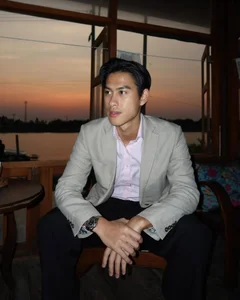 Who is the Wealthy Suitor? Investigating the Romance Rumors of Miss World 2025 - image 6