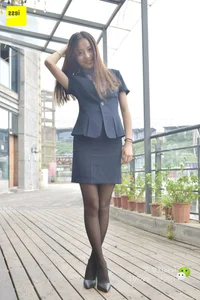 Wan Ping in Si Xiang Jia 020: A Graceful Encounter in IESS Photography - image 62