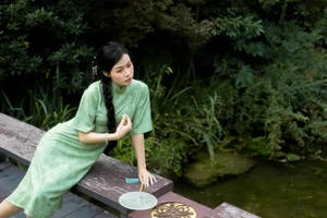 Elegant Portrait Photography Featuring Nian Yao in YiTuYu Art Language Vol.5742 - image 1