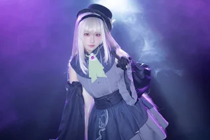 The Enchanting Idol Charm of Sakurako Utazumi by Lunananya - Blue Archive - image 0