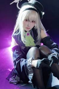 The Enchanting Idol Charm of Sakurako Utazumi by Lunananya - Blue Archive - image 10