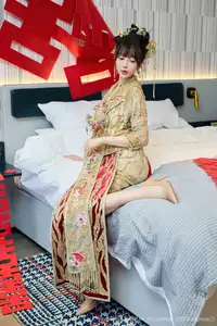 XiuRen No.10567: Yue Er Yue Er's Enchanting Traditional Bridal Photoshoot - image 12
