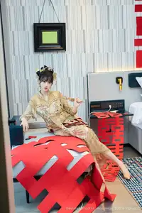 XiuRen No.10567: Yue Er Yue Er's Enchanting Traditional Bridal Photoshoot - image 9