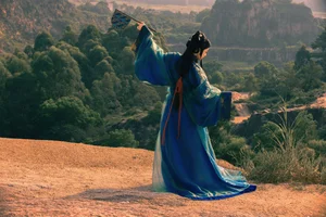 YiTuYu Art Language Vol.7889 Shen Ci Xing Xing: Vibrant Modern Fashion - image 10