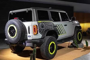 Unveiling the 2027 Ford Bronco RTR: Enhanced Off-Road Performance Meets Incredible Value - image 10