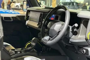 Unveiling the 2027 Ford Bronco RTR: Enhanced Off-Road Performance Meets Incredible Value - image 8