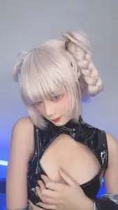 Coser PoppaChan's Alluring Nazuna Nanakusa: Captivating Night Vibes - image 11