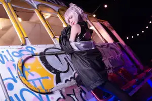 Coser PoppaChan's Alluring Nazuna Nanakusa: Captivating Night Vibes - image 7