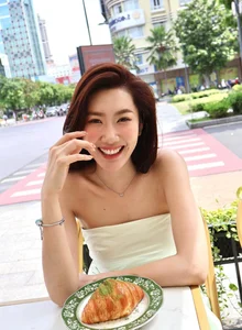 Thúy Ngân's Stunning Transformation: From Pageant Hopeful to Looking Like Liu Yifei - image 3