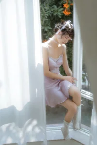 Exploring Urban Elegance in YiTuYu Art Language Vol.6364 with Xia Shi Ha Ha Jiang - image 2