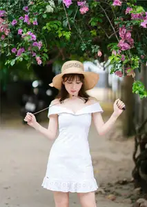 Yukihira Risa: Japanese Star's Gentle Smile in a Summer Straw Hat - TuKuku - image 6