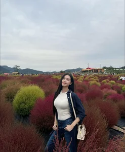 Miss Vietnam 2020 Top 10 Finalist Reveals Stunning Postpartum Beauty - image 0
