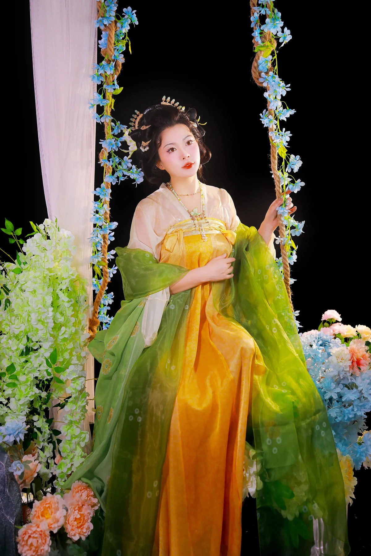 YiTuYu Vol.7763 Mao Zi Zi: Contemporary Art Language and Fashion