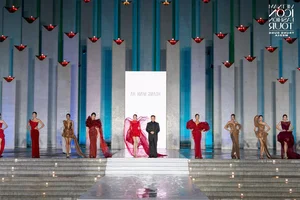Hoang Minh Ha and Chau Bao Ngoc Nga Debut New Collections at Vietnam Icon Fashion Tour 2025 - image 3