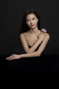 Yang Yang Captivates in Art Language Vol.6850: Modern Aesthetic Excellence - image 21