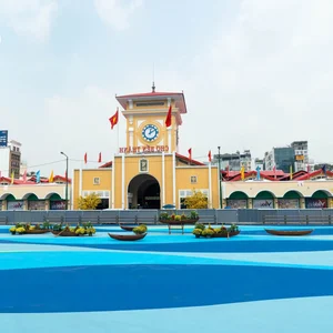 Discover the Stunning New Look of Ben Thanh Market: Ho Chi Minh City's Iconic Landmark Renovated for Travelers and Locals - image 11