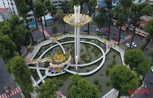 Discover the Stunning New Look of Ben Thanh Market: Ho Chi Minh City's Iconic Landmark Renovated for Travelers and Locals - image 3