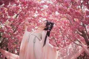 Modern Portrait Excellence: YiTuYu Art Language Vol.7087 with Wan Yi - image 19