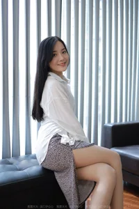IESS Wan Ping Yu Xiang Rou Si: A Fusion of Fashion and Grace - image 62