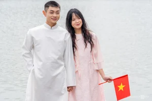 Capturing the Spirit of Tet: Traditional New Year Photography Trends in Hanoi - image 3