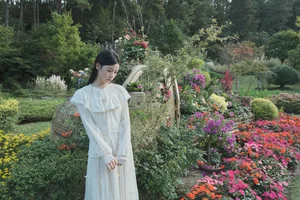 YiTuYu Art Language Vol.7973 Hu Die Mei Mei: Captivating Beauty and Creative Art Photography - image 11