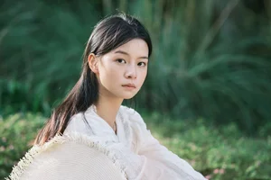 YiTuYu Art Language Vol.7973 Hu Die Mei Mei: Captivating Beauty and Creative Art Photography - image 23