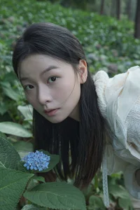 YiTuYu Art Language Vol.7973 Hu Die Mei Mei: Captivating Beauty and Creative Art Photography - image 10