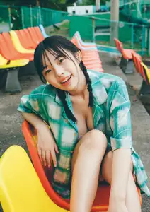 Kikuchi Hina: Captivating Moments in PHOTO BOOK Part02 - Discover Her Alluring Charm - image 7