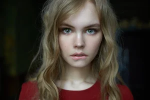 Iconic Beauty: A Deep Dive into the High-Fashion Portfolio of Supermodel Anastasia Scheglova - image 7