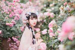 Elegant Portraiture in YiTuYu Art Language Vol.4270 featuring Qi Luo Sheng De Xiao Su Su - image 3