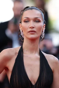 Beauty Standards and Health: The Conversation Around Golden Ratio Faces and Celebrity Wellness - image 9
