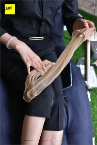 Elegant Mid-Calf Hosiery Collection Featuring Hua Hua - IESS SiZuBianDang 214 - image 18