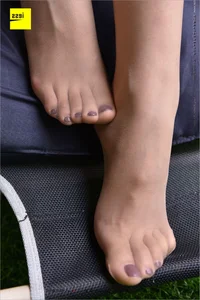 Elegant Mid-Calf Hosiery Collection Featuring Hua Hua - IESS SiZuBianDang 214 - image 35