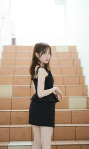 Sayuri Date Amakoi Diary Photo Book: A Beautiful Journey Through 61 Pages of Elegance and Charm - image 27