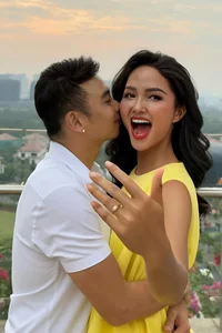 Vietnamese Beauty Queens on the Global Stage: Thuy Tien and H'Hen Nie's Journeys - image 5