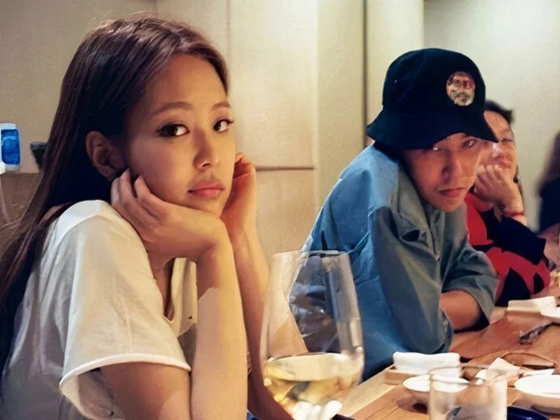 Stunning Visuals and Style Inspiration: Exploring the Elegant Aesthetic of K-Pop Fashion Icon G-Dragon’s Rumored Girlfriend