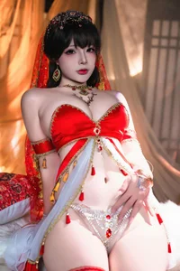 Stunning Loulan Dream Cosplay Part 02 by Yuuhui: A Visual Journey Through Ancient Silk Road Aesthetics - image 2