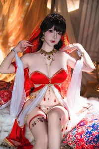 Stunning Loulan Dream Cosplay Part 02 by Yuuhui: A Visual Journey Through Ancient Silk Road Aesthetics - image 9