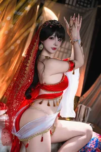 Stunning Loulan Dream Cosplay Part 02 by Yuuhui: A Visual Journey Through Ancient Silk Road Aesthetics - image 4