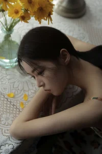 Artistic Portraits of Xiao Yang in YiTuYu Art Language Vol.7056: A Captivating Visual Journey - image 18