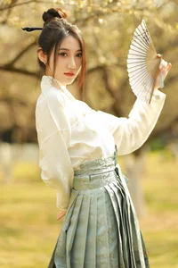 Modern Muse: O1ne Wan Featured in YiTuYu Art Language Vol.6418 - image 24
