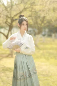 Modern Muse: O1ne Wan Featured in YiTuYu Art Language Vol.6418 - image 35