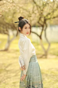 Modern Muse: O1ne Wan Featured in YiTuYu Art Language Vol.6418 - image 22