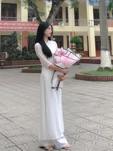Rising Social Media Stars: Discovering the Beauty and Style of Thai Nguyen’s Most Popular Influencers - image 0