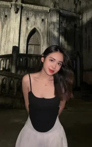 Multilingual Laotian Influencer Captivates Social Media with Stunning Bikini Photos - image 0
