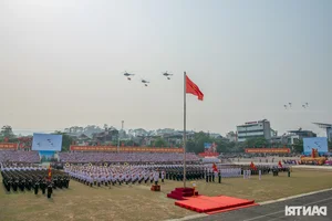 Vietnam Air Force Helicopter Flyover Commemorates Historic Dien Bien Phu Victory - image 8