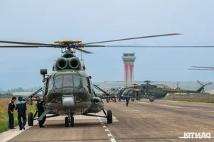 Vietnam Air Force Helicopter Flyover Commemorates Historic Dien Bien Phu Victory - image 5
