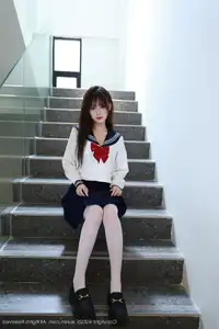 Nuo Mi's Captivating JK Uniform Look: Exclusive XiuRen No.10458 Collection - image 7